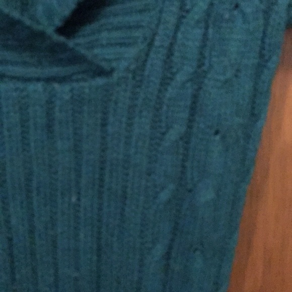 Decree Short Sleeve Sweater - Picture 3 of 5